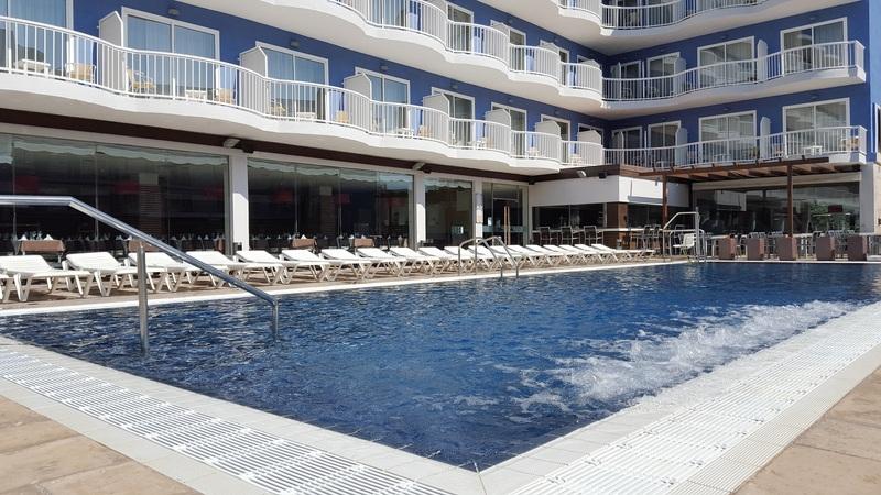 Hotel Ruleta Augustus à Salou Extérieur photo
